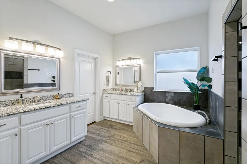 4920 Birchman Avenue Fort Worth, TX 76107