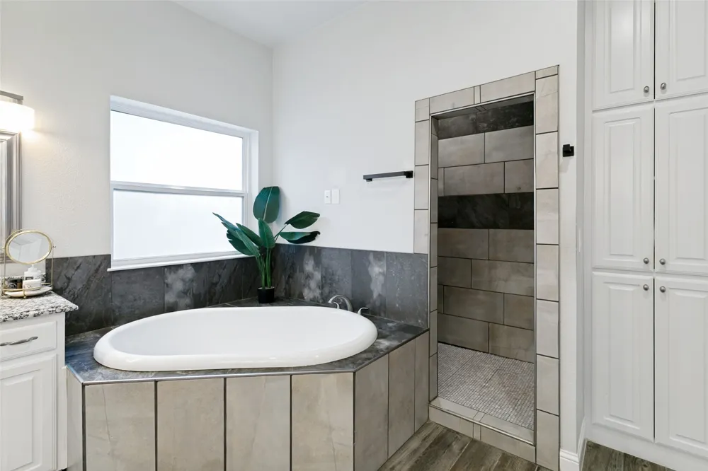 4920 Birchman Avenue Fort Worth, TX 76107