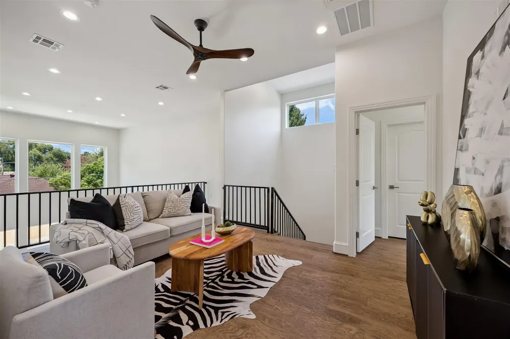 5310 De Milo Drive Houston, TX 77092