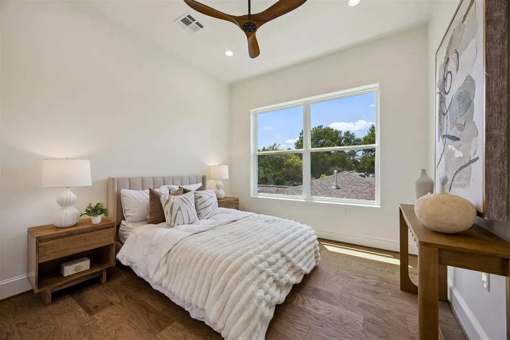 5310 De Milo Drive Houston, TX 77092