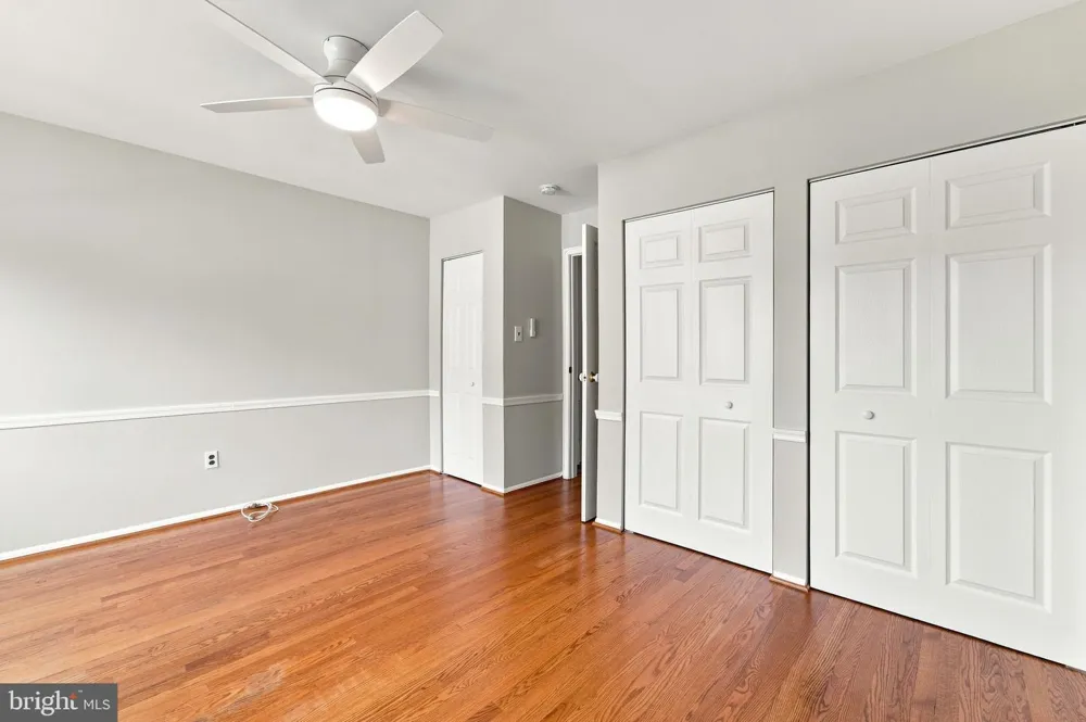 111 BEECHWOOD AVENUE #11 Oaklyn, NJ 08107