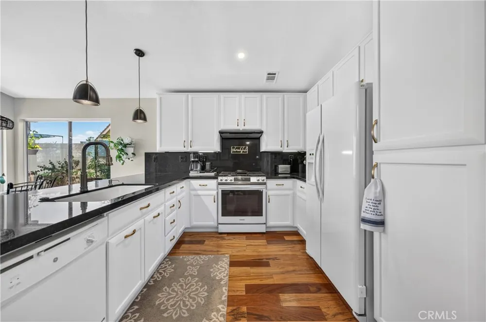 44682 Labeta Circle Temecula, CA 92592