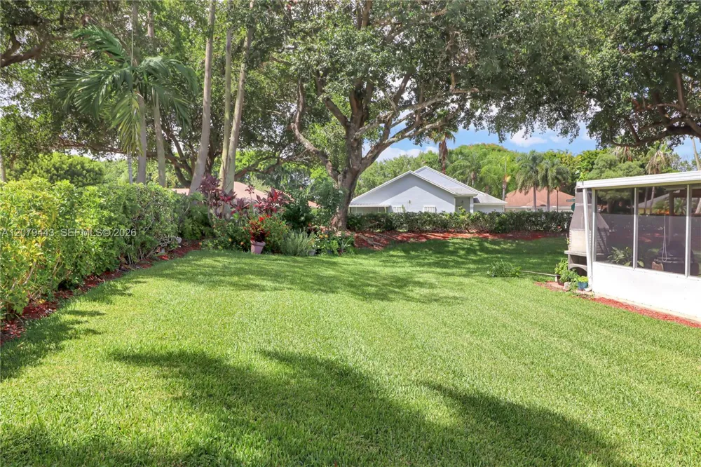 590 SE 19th Dr Homestead, FL 33033