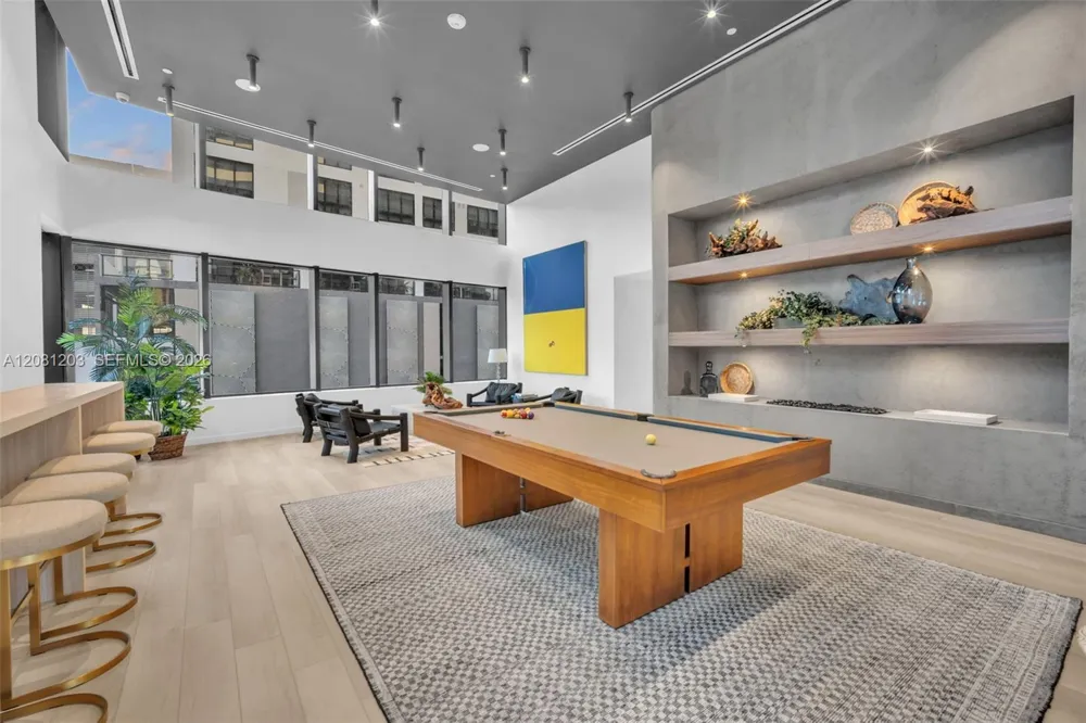 225 Miami Ave #1202 Miami, FL 33128