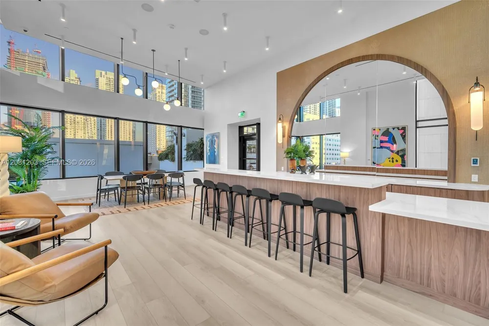 225 Miami Ave #1202 Miami, FL 33128
