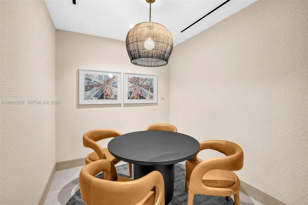 225 Miami Ave #1202 Miami, FL 33128