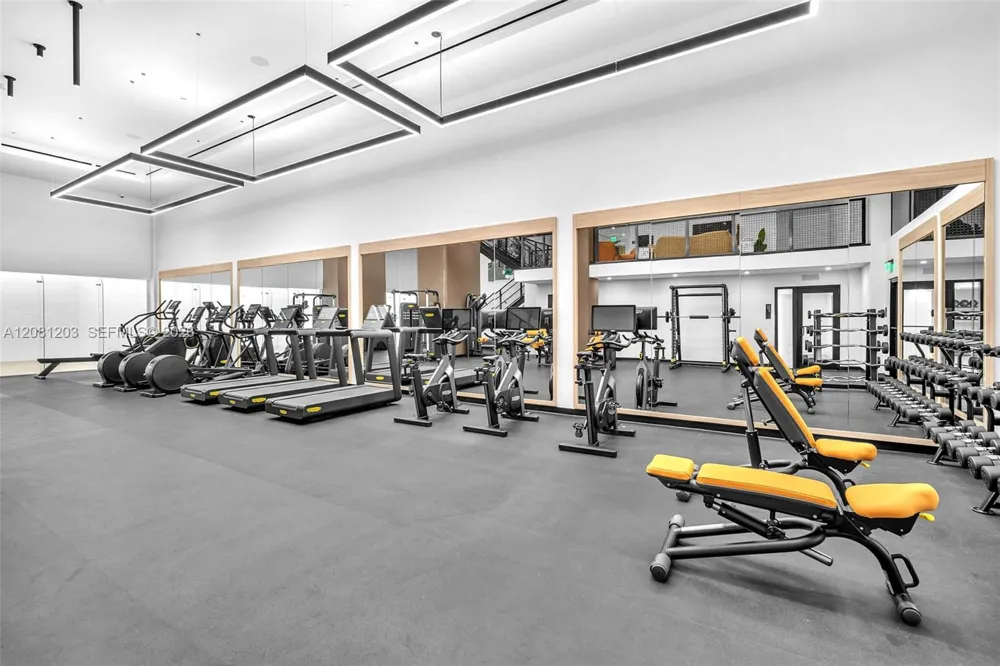 225 Miami Ave #1202 Miami, FL 33128