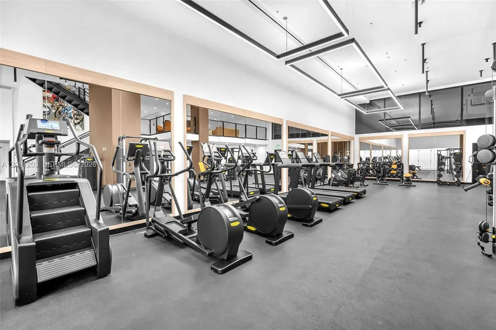 225 Miami Ave #1202 Miami, FL 33128