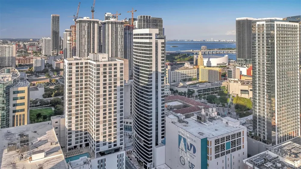 225 Miami Ave #1202 Miami, FL 33128