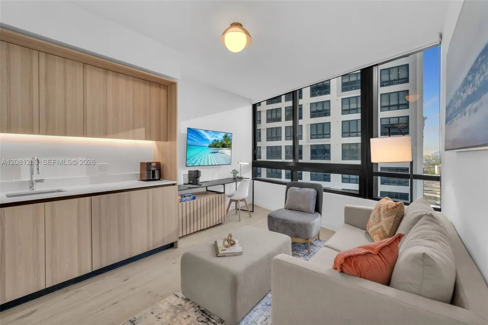 225 Miami Ave #1202 Miami, FL 33128