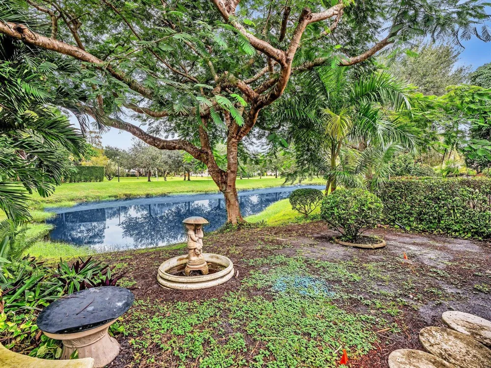 1970 CANTERBURY CIRCLE #1970 Wellington, FL 33414