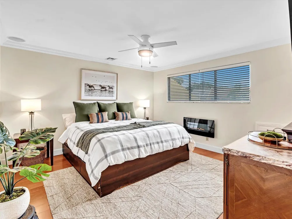 1970 CANTERBURY CIRCLE #1970 Wellington, FL 33414