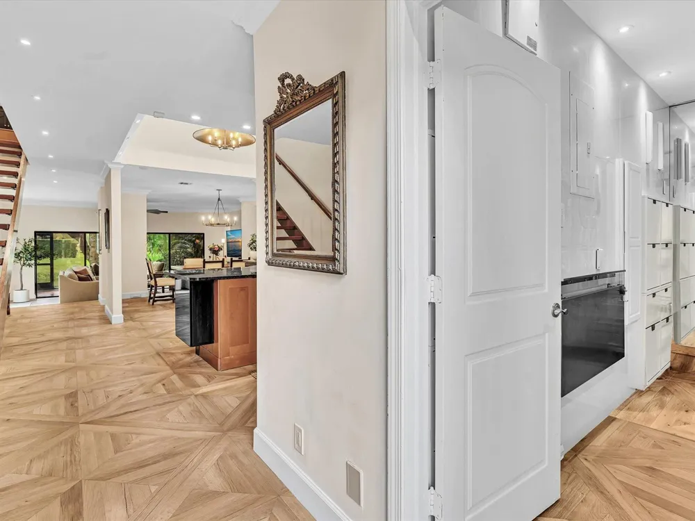 1970 CANTERBURY CIRCLE #1970 Wellington, FL 33414