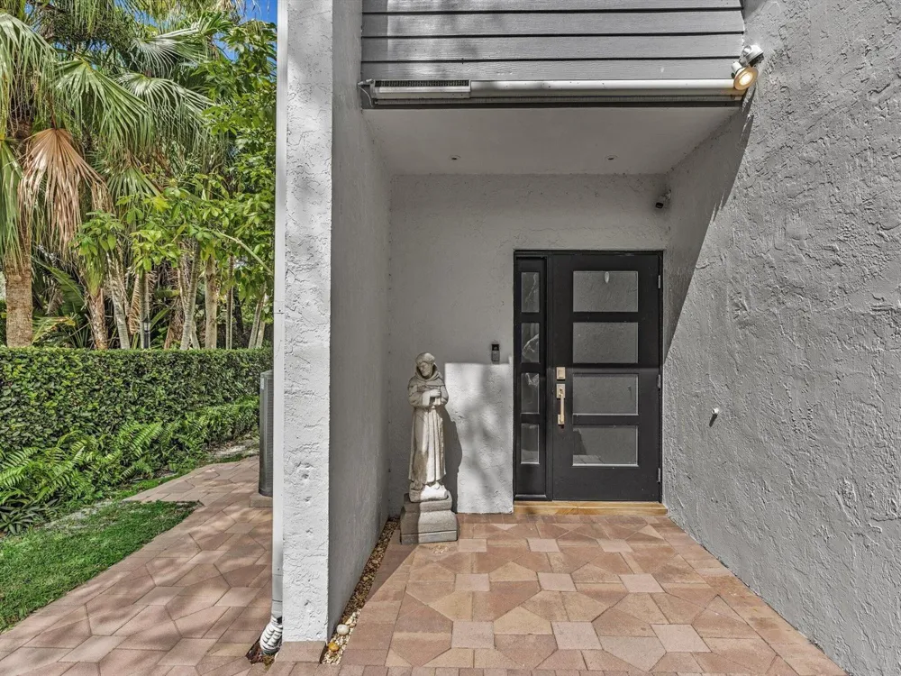 1970 CANTERBURY CIRCLE #1970 Wellington, FL 33414