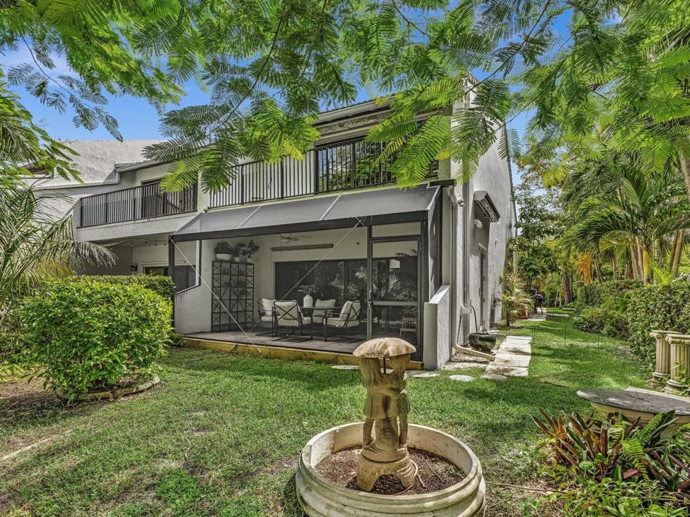 1970 CANTERBURY CIRCLE #1970 Wellington, FL 33414