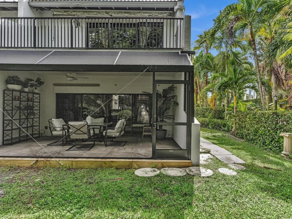 1970 CANTERBURY CIRCLE #1970 Wellington, FL 33414