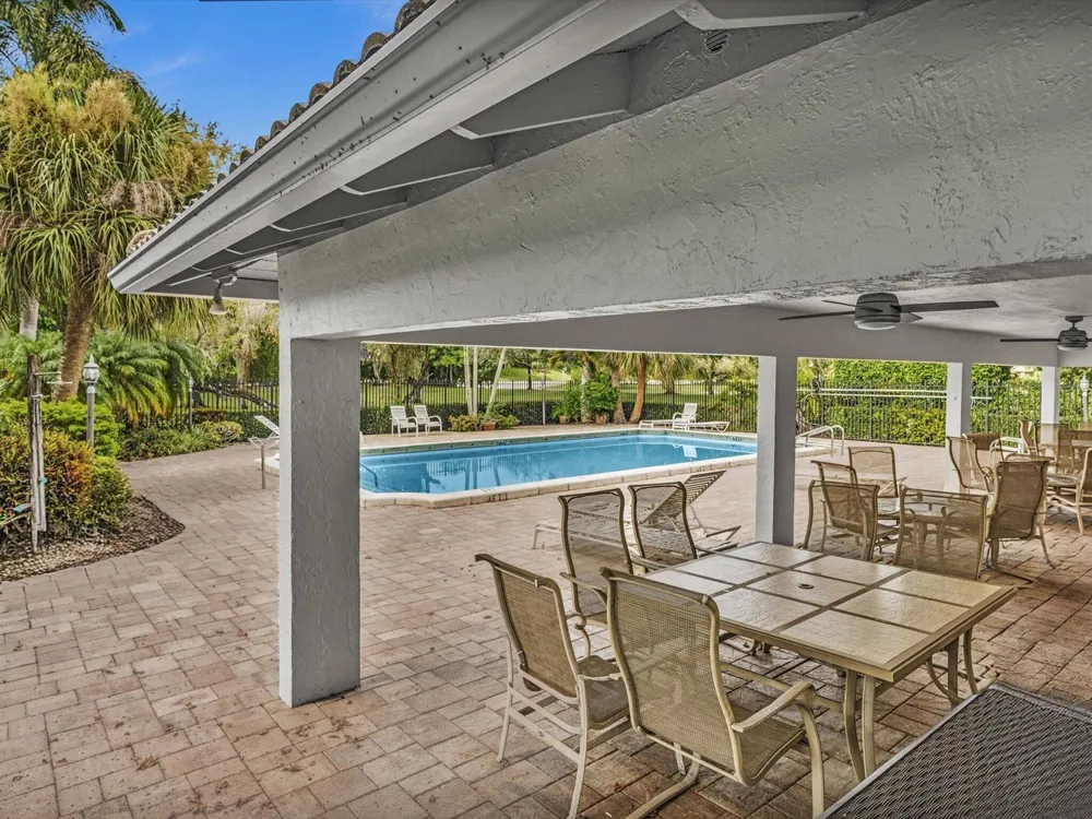 1970 CANTERBURY CIRCLE #1970 Wellington, FL 33414