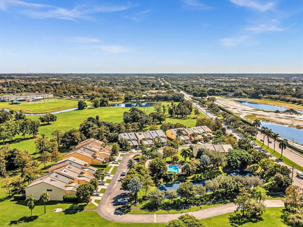 1970 CANTERBURY CIRCLE #1970 Wellington, FL 33414