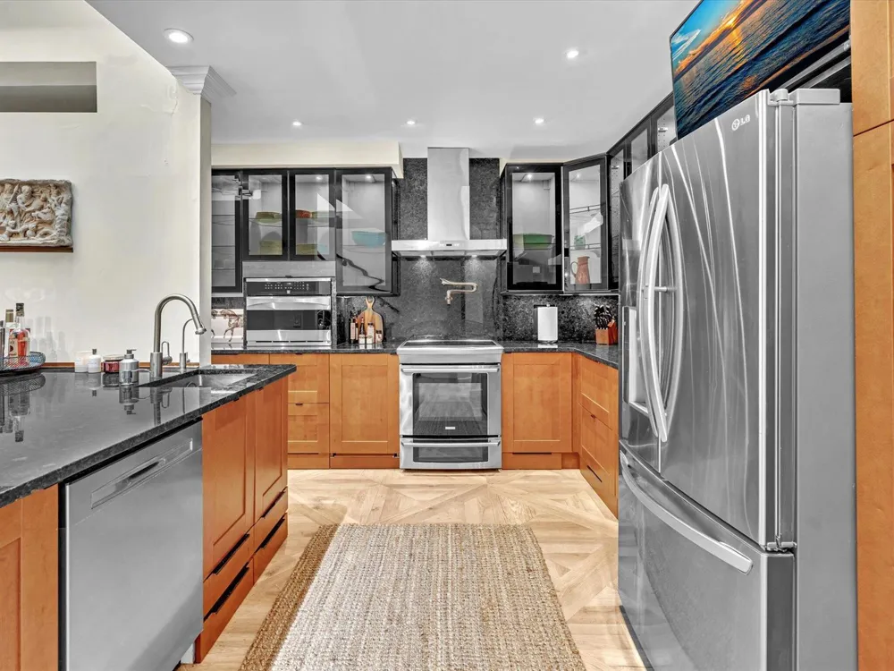 1970 CANTERBURY CIRCLE #1970 Wellington, FL 33414