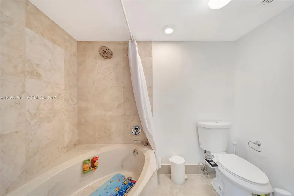 1706 Hammock Blvd #110 Coconut Creek, FL 33063