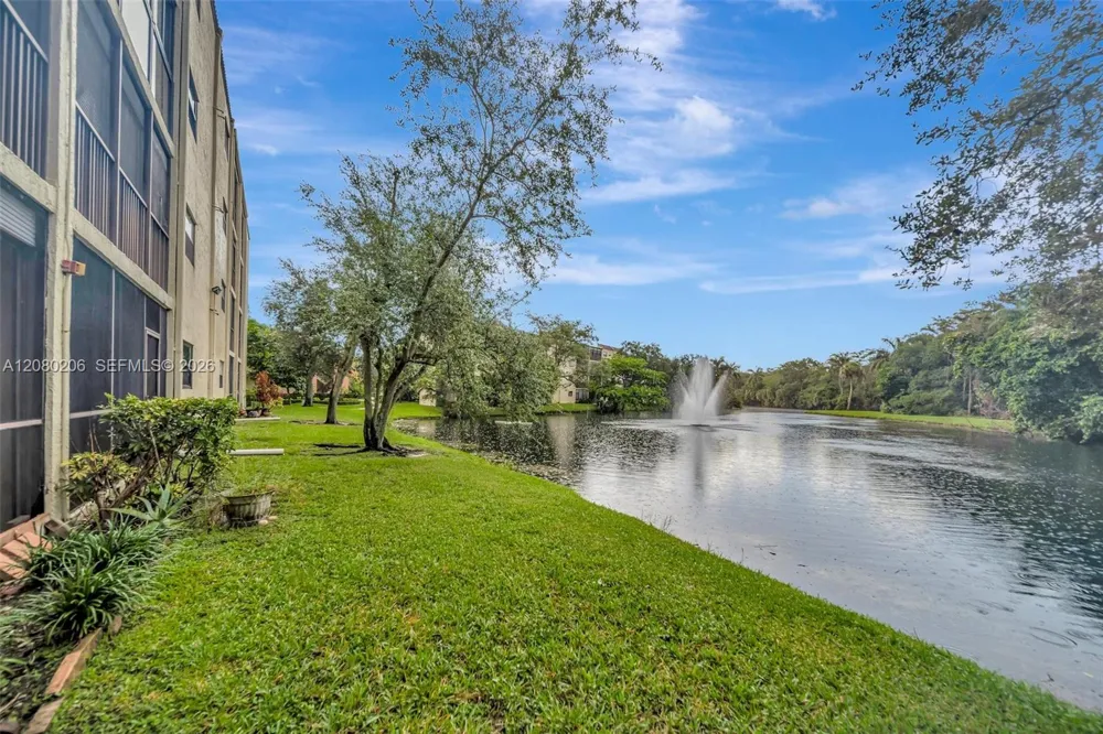 1706 Hammock Blvd #110 Coconut Creek, FL 33063