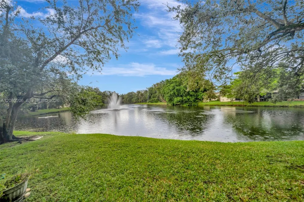 1706 Hammock Blvd #110 Coconut Creek, FL 33063