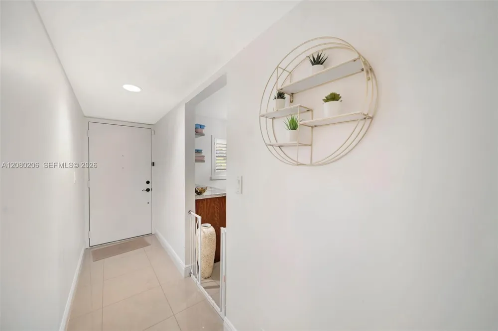 1706 Hammock Blvd #110 Coconut Creek, FL 33063