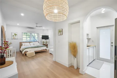 750 Espanola Way #6