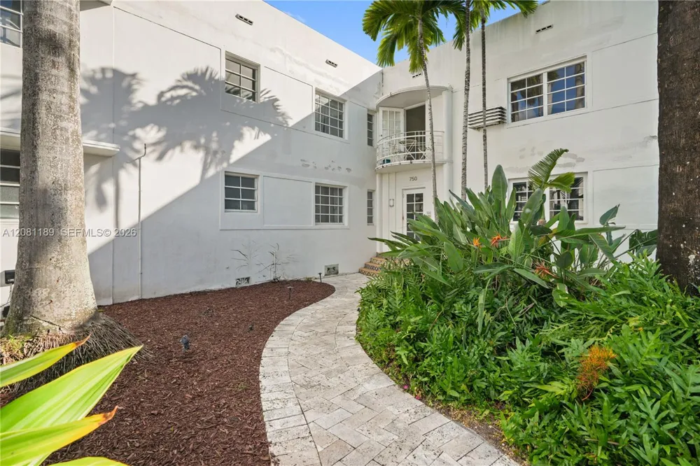 750 Espanola Way #6 Miami Beach, FL 33139