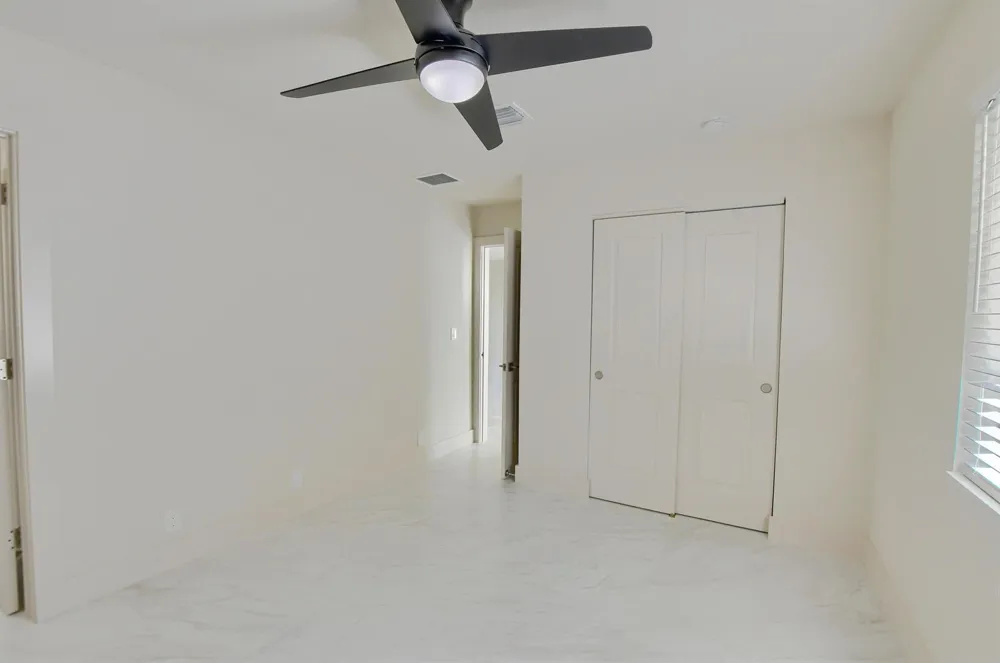 2503 OCEANVIEW AVENUE #C Delray Beach, FL 33444