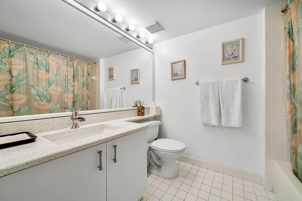 4735 LUCERNE LAKES BOULEVARD E #402 Lake Worth, FL 33467