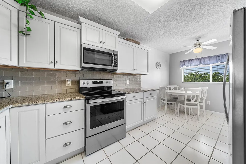 4735 LUCERNE LAKES BOULEVARD E #402 Lake Worth, FL 33467
