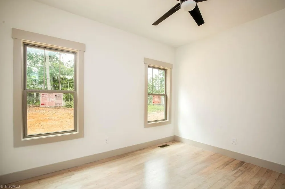 2921 Reginas Way Randleman, NC 27317