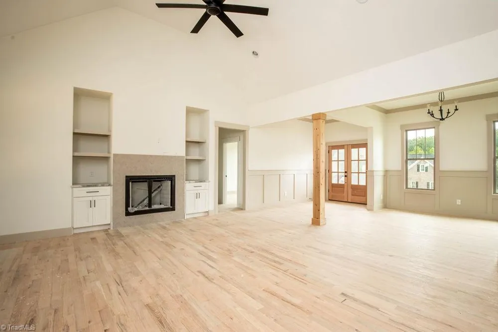2921 Reginas Way Randleman, NC 27317