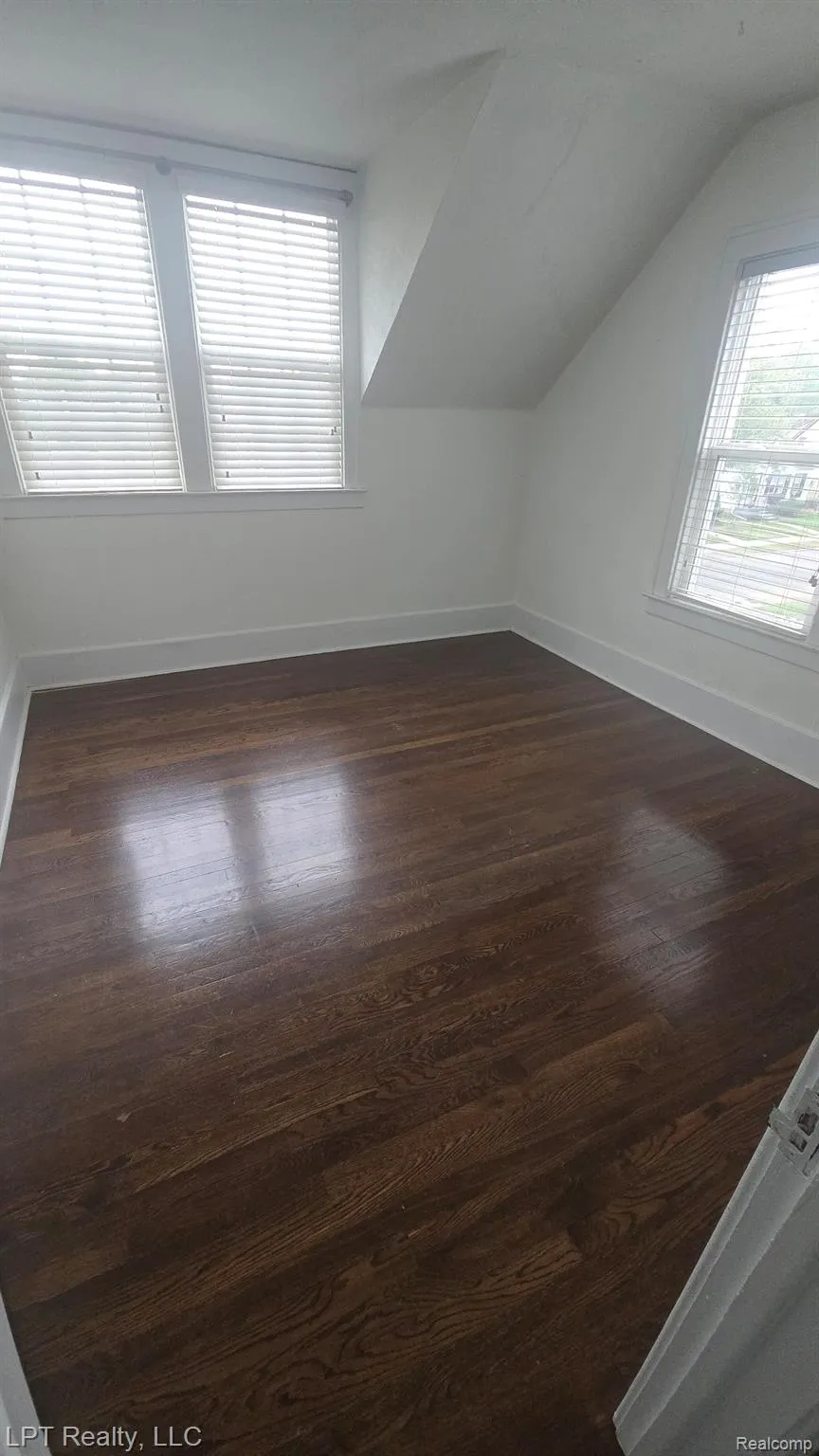 1723 Beaufield Street Ferndale City, MI 48220