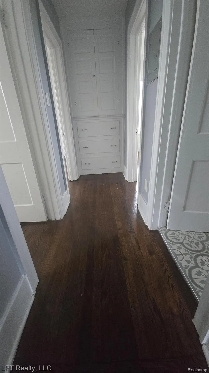 1723 Beaufield Street Ferndale City, MI 48220