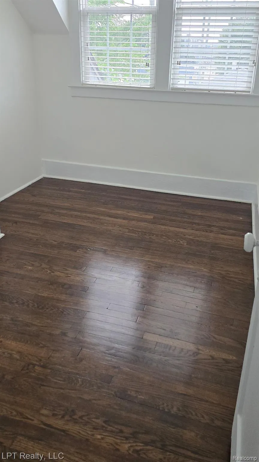1723 Beaufield Street Ferndale City, MI 48220