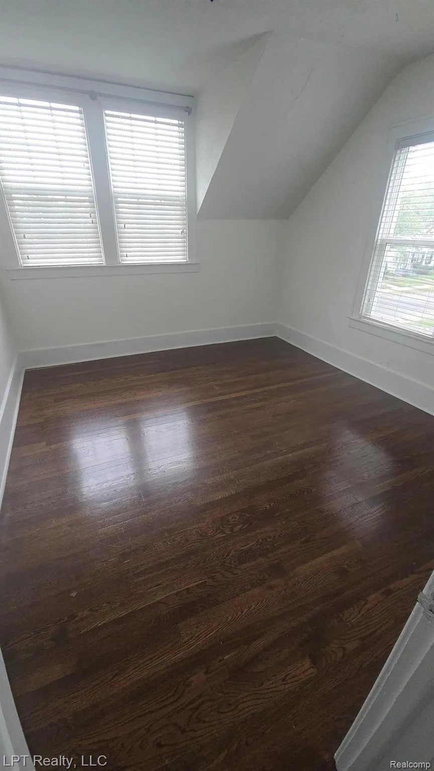 1723 Beaufield Street Ferndale City, MI 48220