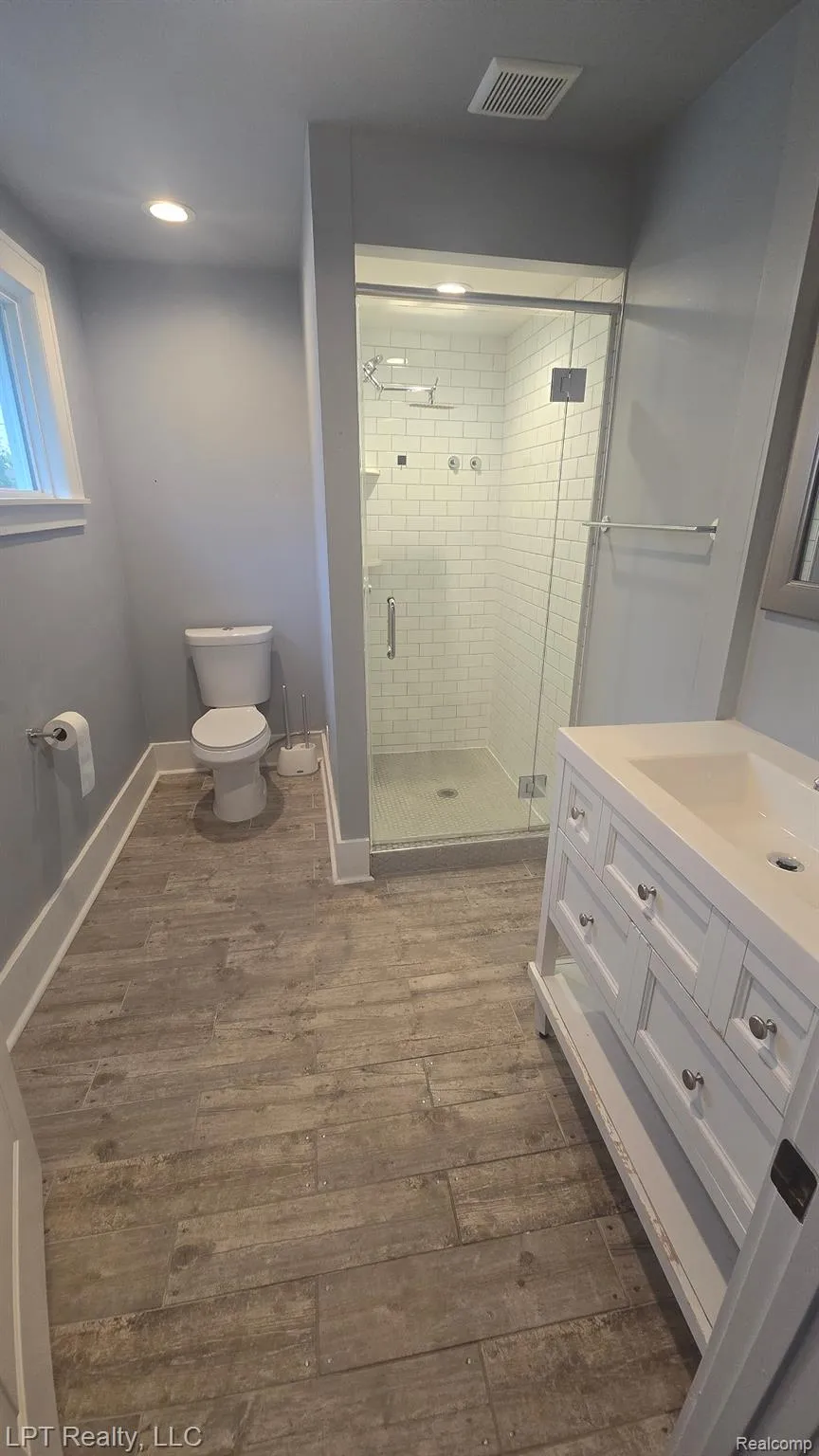 1723 Beaufield Street Ferndale City, MI 48220