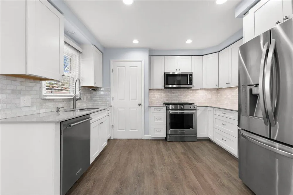 2236 Tyler Avenue Berkley City, MI 48072
