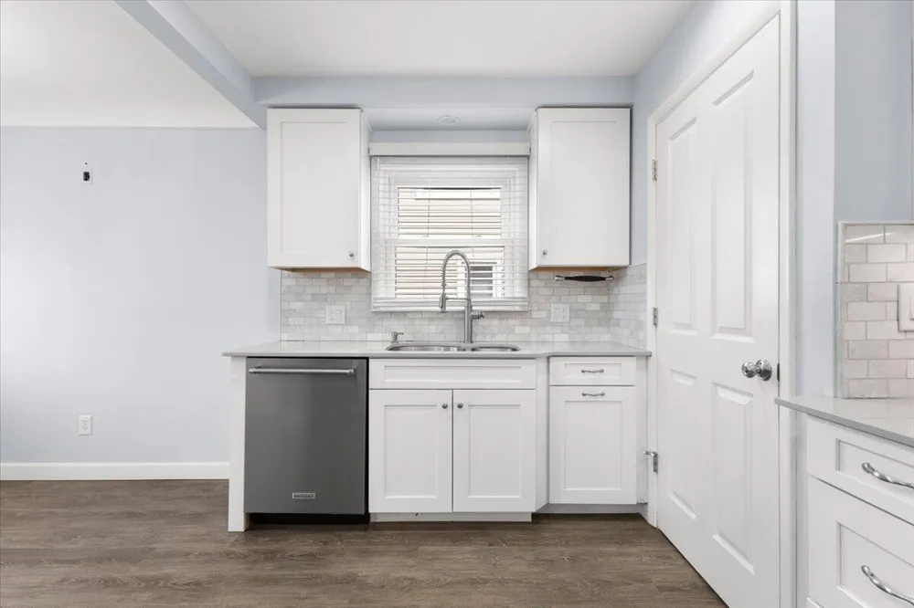 2236 Tyler Avenue Berkley City, MI 48072