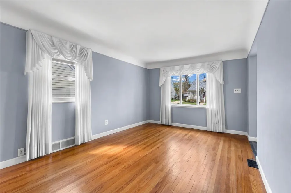 2236 Tyler Avenue Berkley City, MI 48072