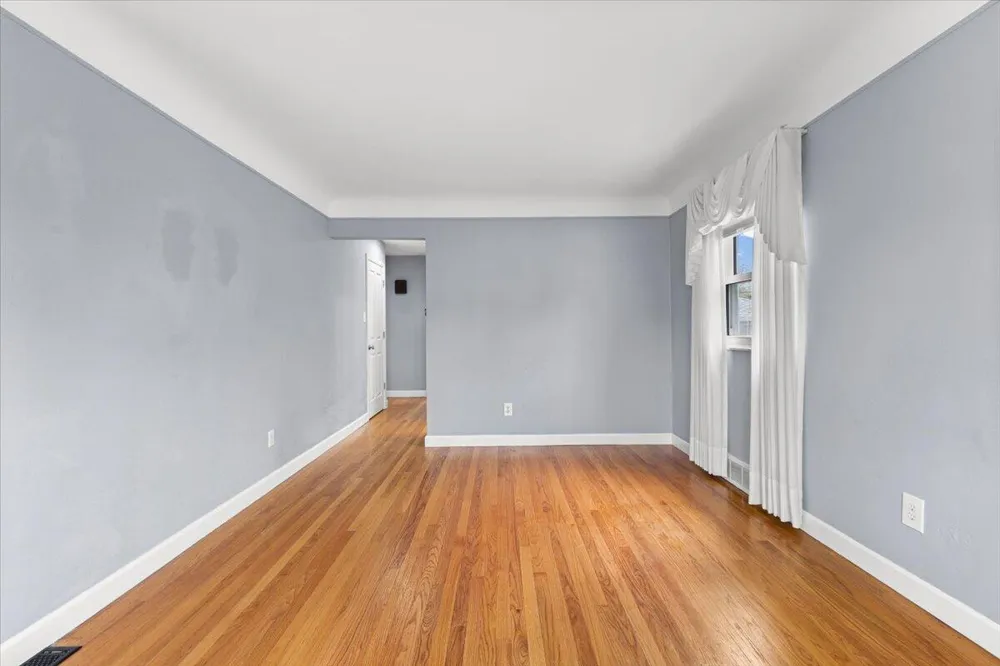2236 Tyler Avenue Berkley City, MI 48072