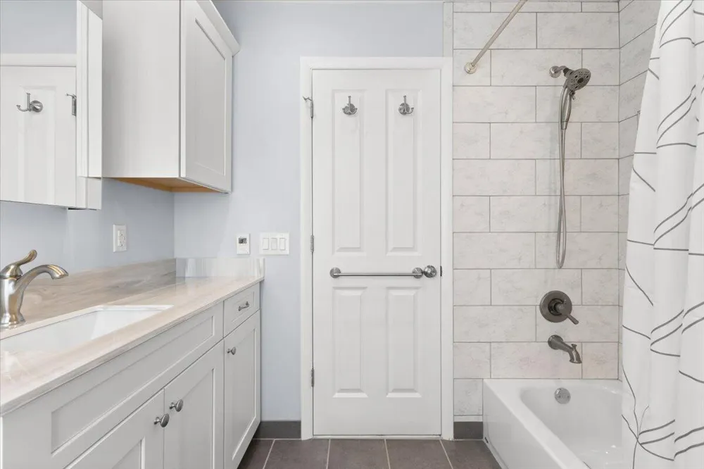 2236 Tyler Avenue Berkley City, MI 48072