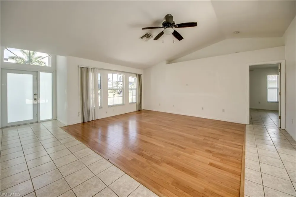 2114 SW 39th Street Cape Coral, FL 33914