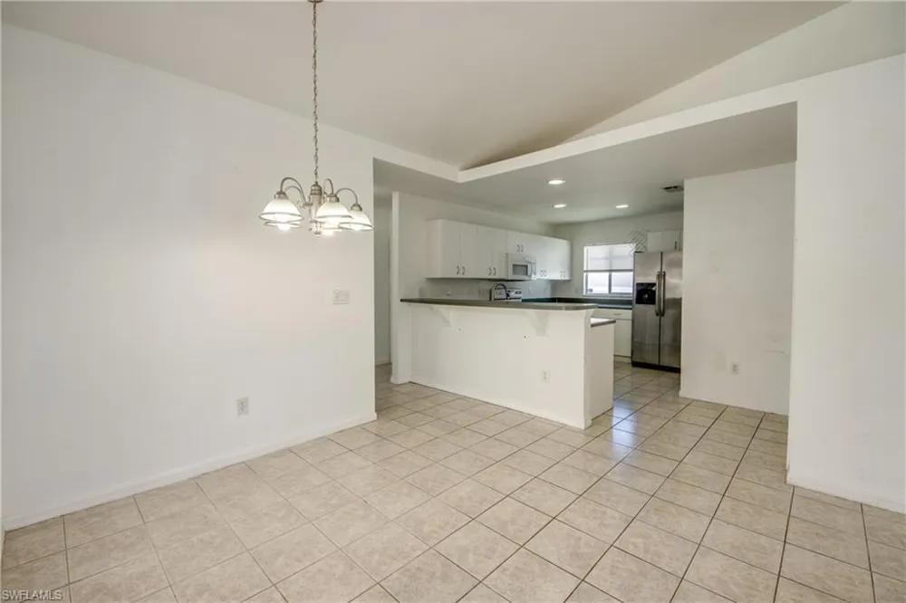 2114 SW 39th Street Cape Coral, FL 33914
