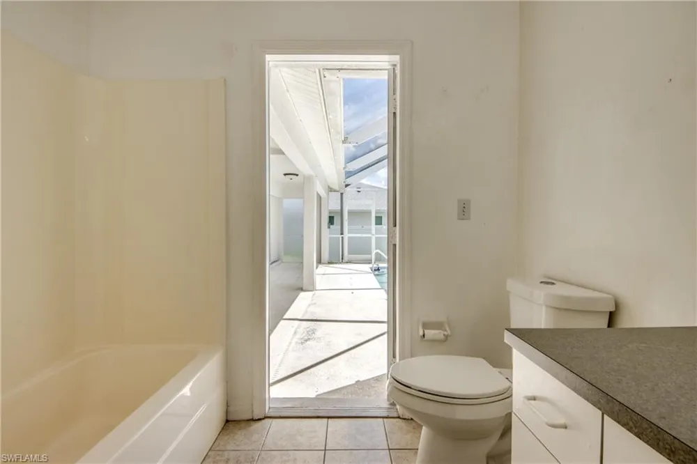 2114 SW 39th Street Cape Coral, FL 33914