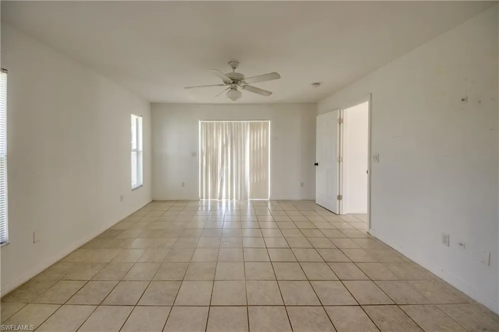 2114 SW 39th Street Cape Coral, FL 33914