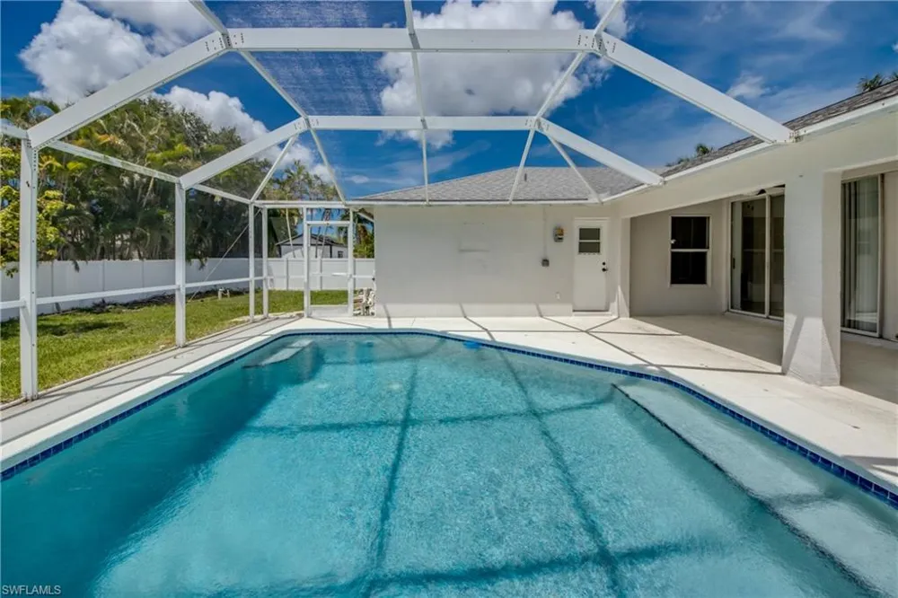2114 SW 39th Street Cape Coral, FL 33914