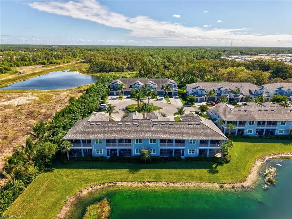 2543 Seychelles Drive #605 Naples, FL 34112
